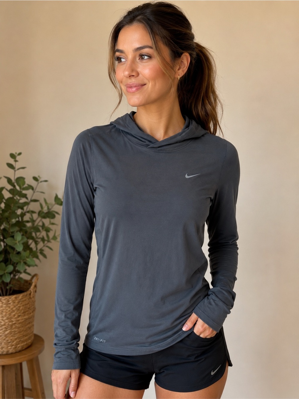 Nike Dri-FIT Running Hooded Long Sleeve Top Charcoal Women’s Medium